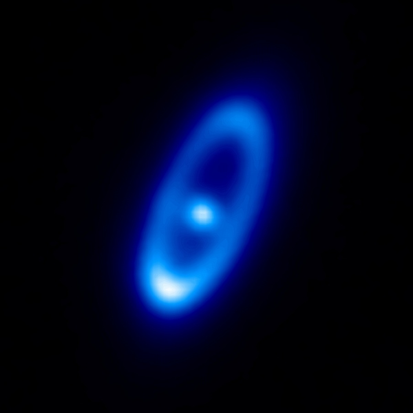 Фотографії космосу. Пиловий пояс навколо Фомальгауту. Фото: ESA/Herschel/PACS/Bram Acke, KU Leuven, Belgium Фотографії космосу. Пиловий пояс навколо Фомальгауту.
