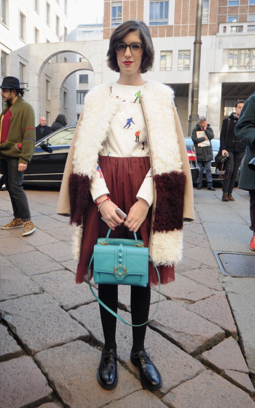 вулична мода, показ мод, street style, Мілан Найяскравіші гості на Тижні моди в Мілані. Фото: Pier Marco Tacca/Getty Images