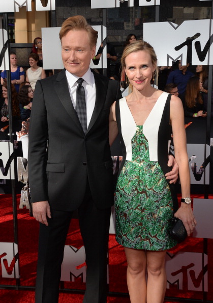 Наряды знаменитостей на MTV Movie Awards 2014 Наряды знаменитостей на MTV Movie Awards 2014