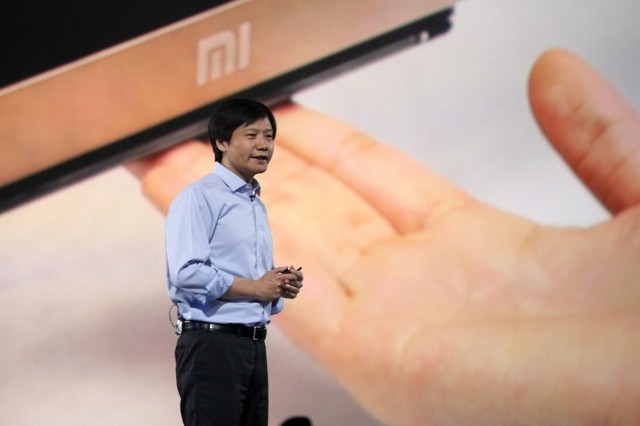 Генеральний директор Xiaomi Лей Цзюнь виголошує промову на презентації свого продукту 15 травня в Пекіні. Нещодавно було виявлено, що випущений Xiaomi смартфон Redmi Note автоматично підключається до IP-адреси в Пекіні Генеральний директор Xiaomi Лей Цзюнь виголошує промову на презентації свого продукту 15 травня в Пекіні. Нещодавно було виявлено, що випущений Xiaomi смартфон Redmi Note автоматично підключається до IP-адреси в Пекіні