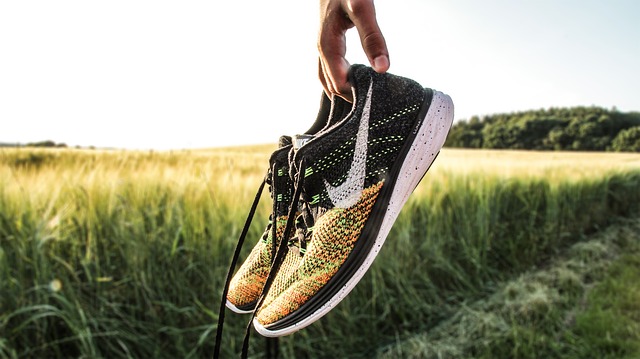 Кроссовки Nike 