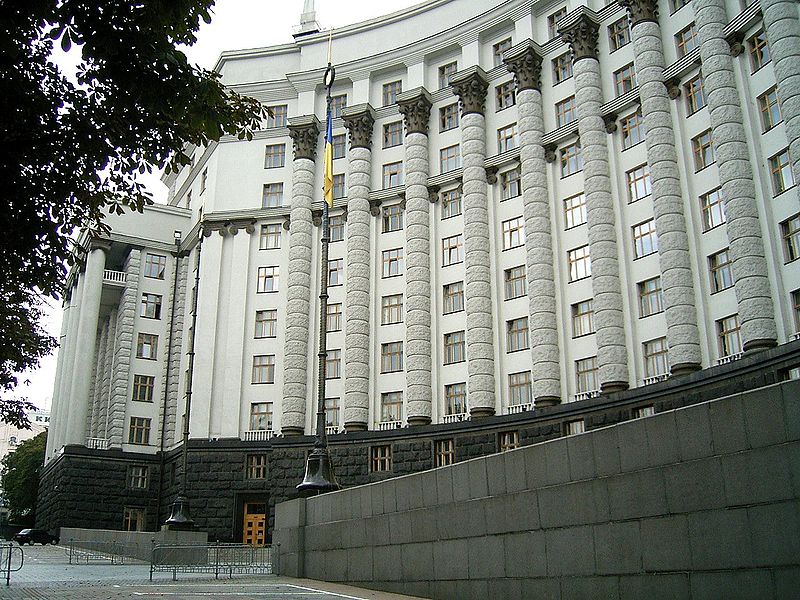 Кабмін представив новий варіант мовного закону