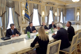 «Укргаздобыча» подписала с «Shell» договор по добыче углеводородов в Украине