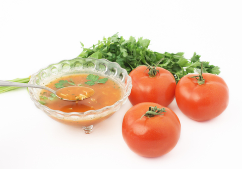 Суп з помідорами