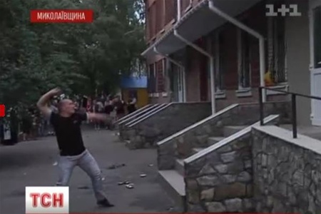 5254df99691c90d618847a15c756f588