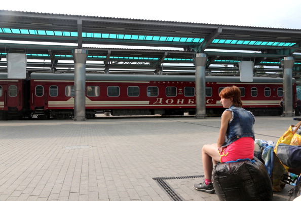 «Укрзалізниця» допомагає евакуювати дітей зі сходу України