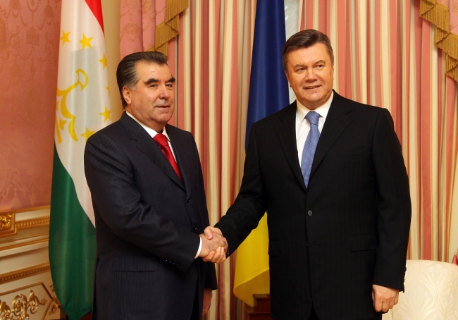 Україна і Таджикистан домовилися про співпрацю