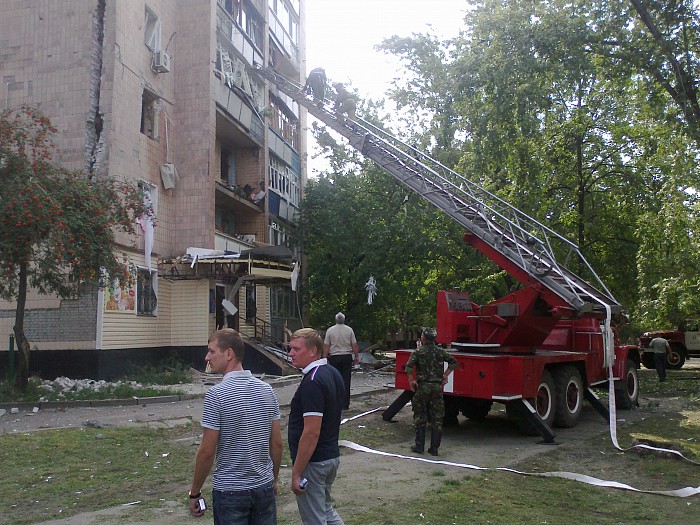 У Харкові в дев’ятиповерховому житловому будинку стався вибух