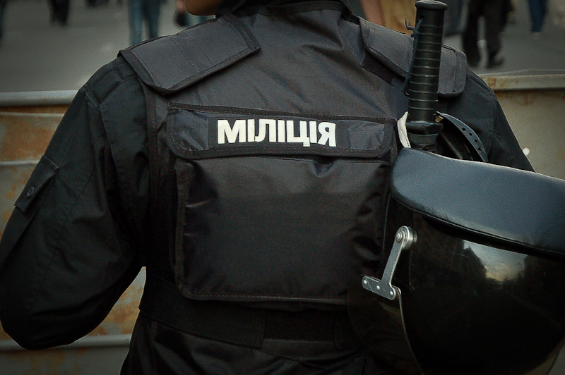 МВС заперечує побиття родича-інваліда вбивці охоронців «Каравану»