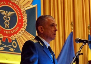Майже мільйон доларів вилучили в кабінеті начальника Одеської митниці