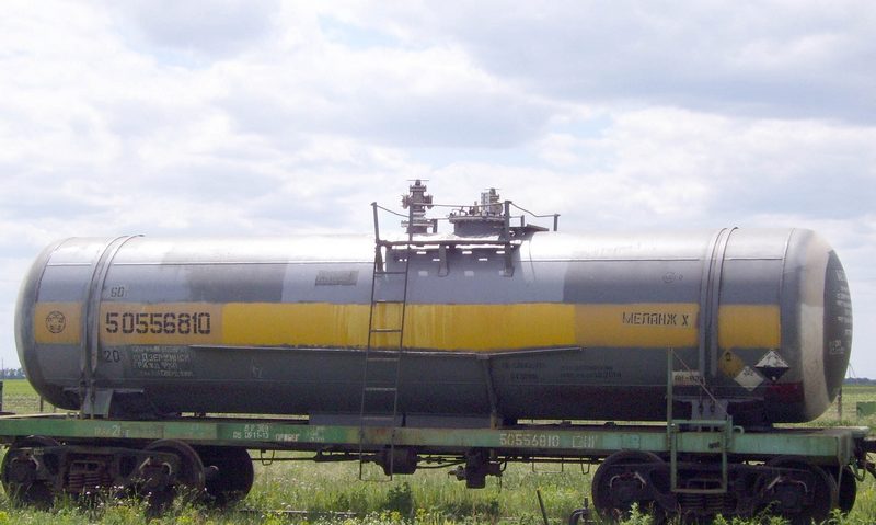 Харківську область продовжують очищувати від небезпечного ракетного палива