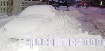 Северо-запад Китая завалило снегом. Десятки тысяч пострадавших