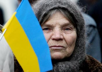 В Украине пенсионеров стало больше, а плательщиков пенсионных налогов – меньше