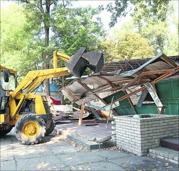 Підприємці: Київський  Гідропарк зачищають для сина Януковича