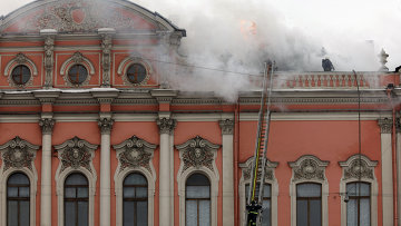 Загорівся палац Білосільських-Білозерських у Петербурзі