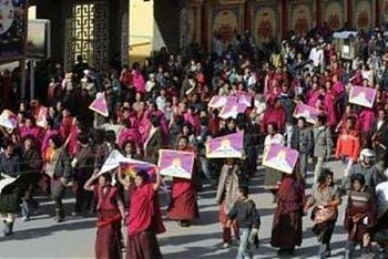 Тибетский монах поджёг себя в знак протеста против политики режима КНР