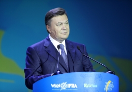 На Всесвітньому газетному конгресі журналісти зустріли Януковича протестом