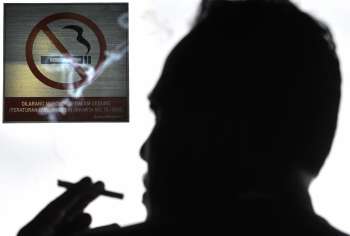 Джакарта принимает более строгие антитабачные законы
