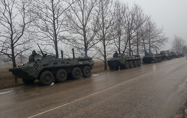 Російська бронетехніка помічена в Криму