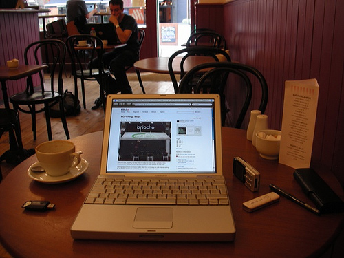 303b3305a0e78a6d5767de1204ce9c12