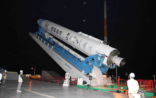 Пуск южнокорейской ракеты-носителя KSLV-1 снова отменён