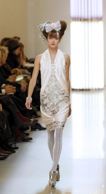 Коллекция Chanel весна-лето 2010 на Неделе моды в Париже. Фоторепортаж