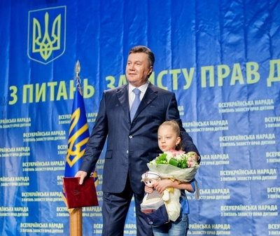 Янукович: 2013 год в Украине будет Годом детского творчества