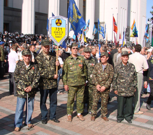Штурм Верховної Ради вдався: Тігіпко перегляне законопроект