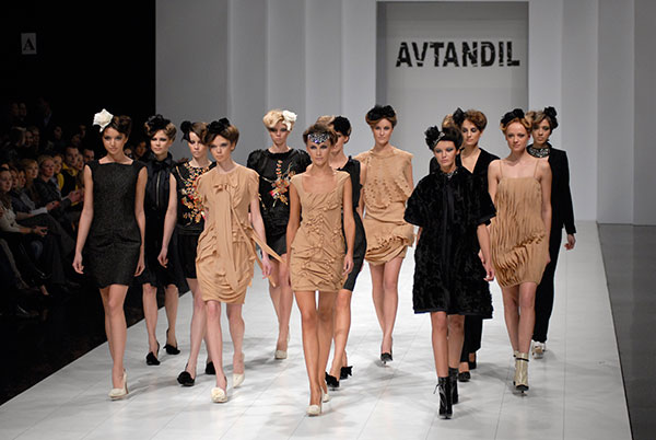 Украинская неделя моды/Ukrainian Fashion Week: показ коллекции Автандила Цквитинидзе. Фотообзор