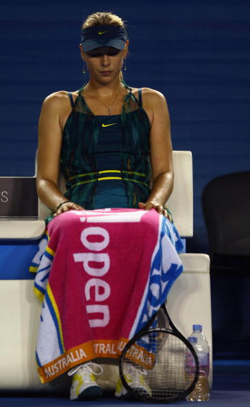Шарапова завершила выступление на Australian Open-2010 уже в 1-м круге. Фотообзор
