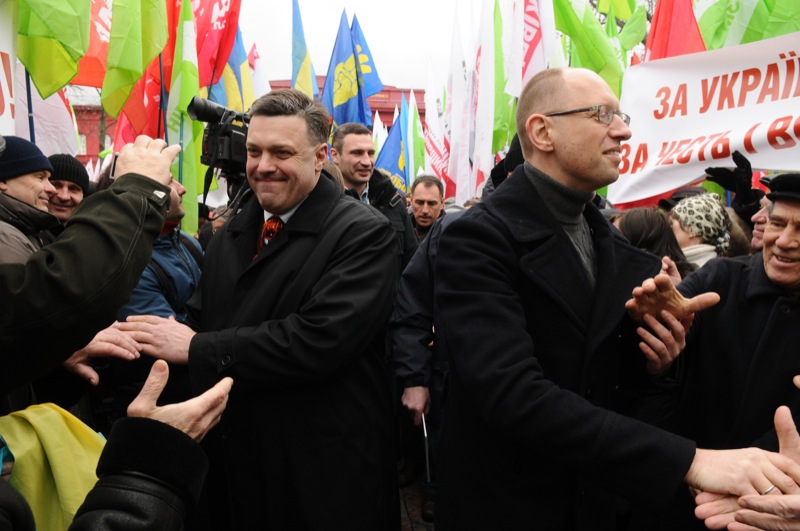 Опозиція заявила, що хоче відставки Януковича