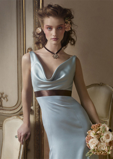 Фотообзор: Нарядные платья от Alvina Valenta