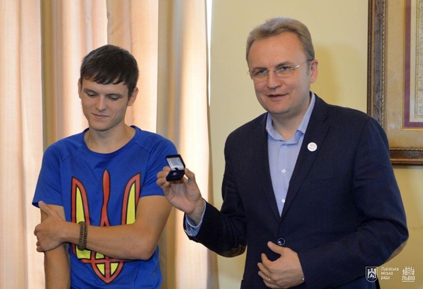 6728659ce113228bd30ac8b869f578f0