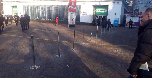 72c1c69f7a9d43a604aec21a20d25837