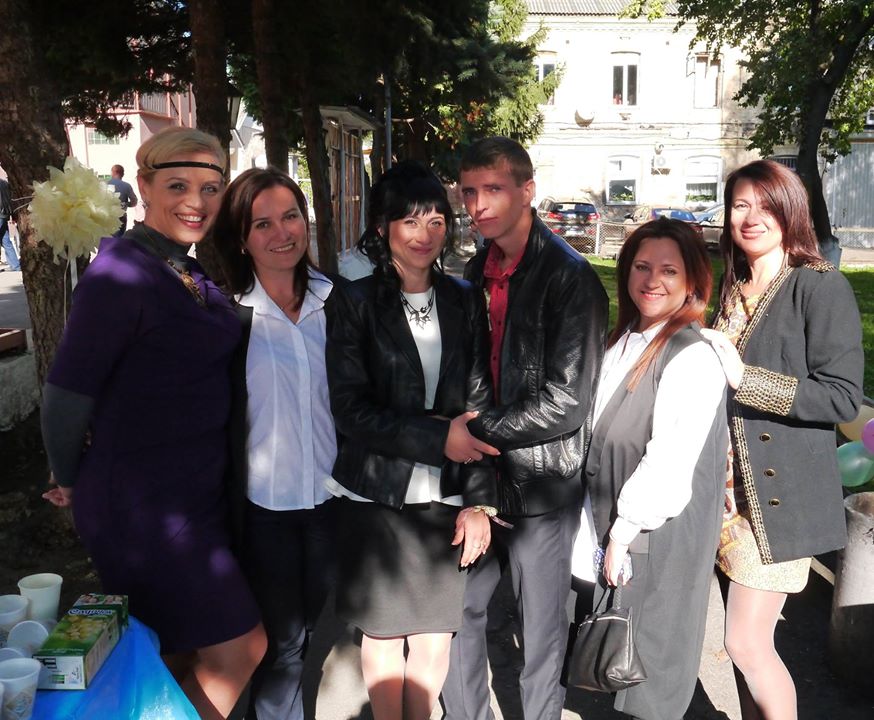 9aeef99f3b59223fb920f12caffe8f2f