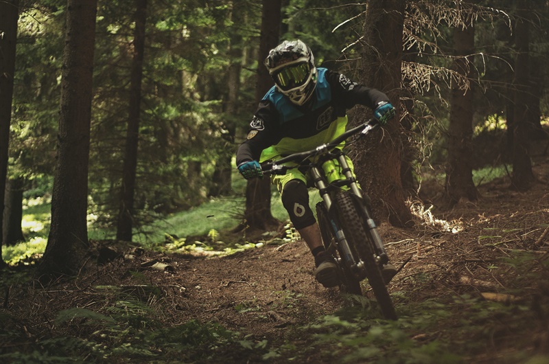 d2c97f64bf65886a118077bb45163a9d