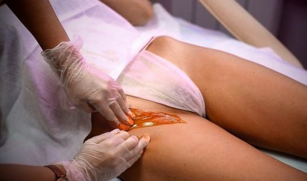 bikini-waxing