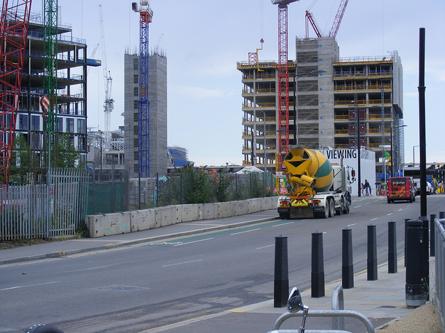 14162786056_a11e23e83c_z