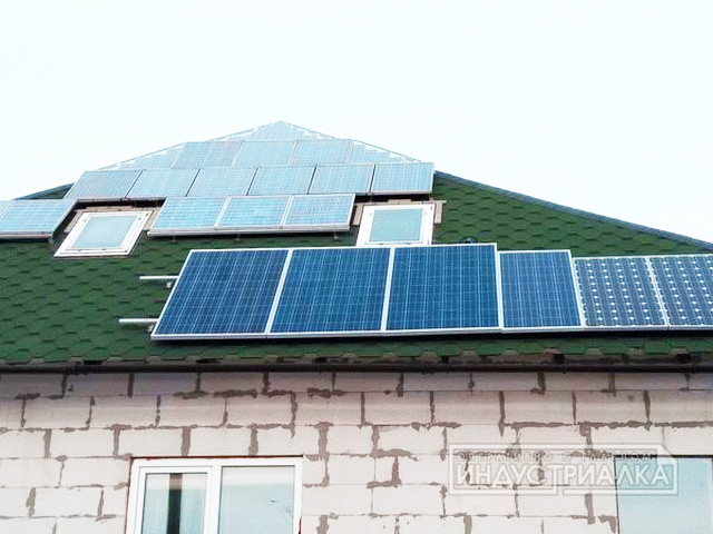 Родина із Запоріжжя живе в автономному будинок без газу та електроенергії
