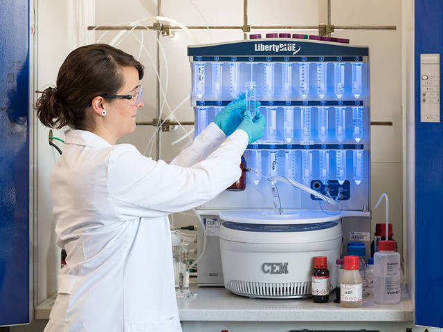 csm_170617_boekhoven-lab_ub_7988_900