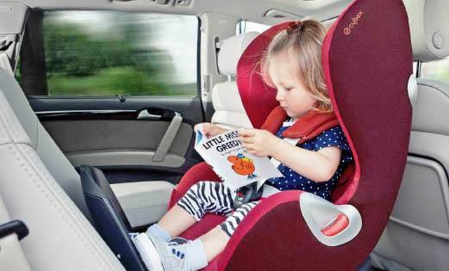Створено «розумне» автомобільне крісло для дітей