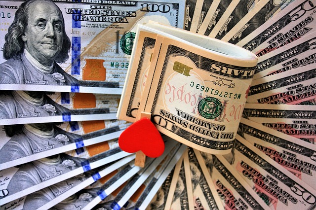 currency-3125440_640