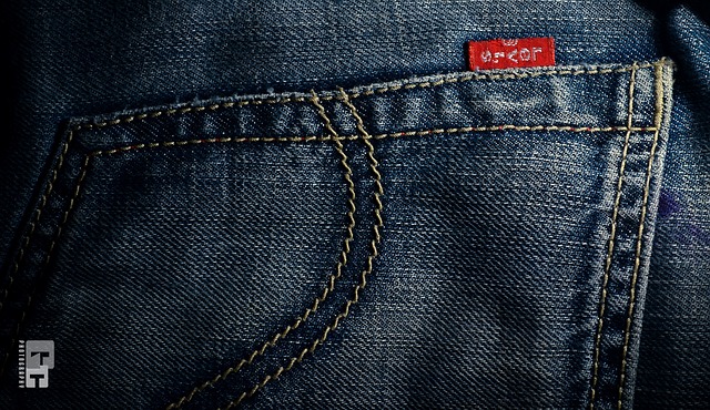 jeans-1639100_640