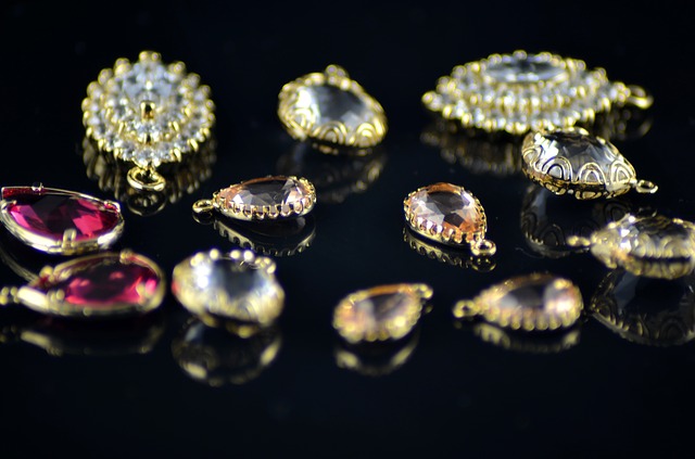 gold-978372_640