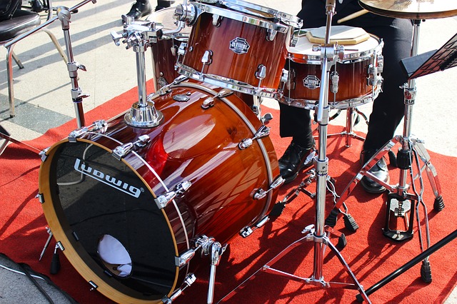 drum-kit-1946753_640