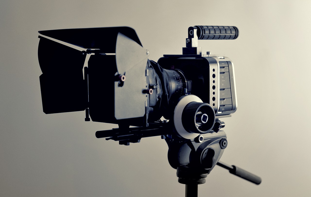 camera-2341279_1280