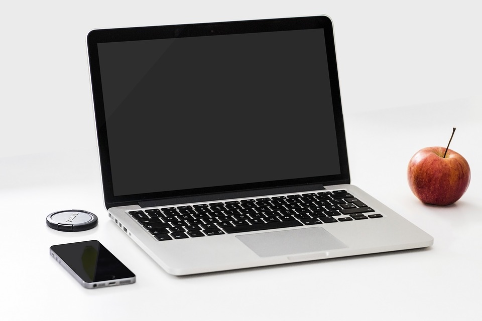apple-1282241_960_720
