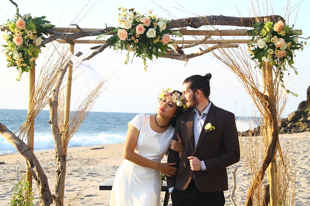 wedding-1754493_640