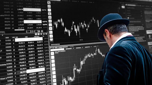 Компания Ester Holding: отзывы трейдеров