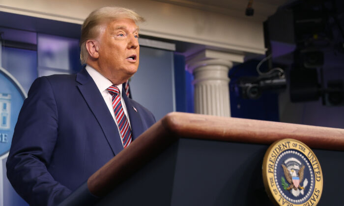 Битва за президентское кресло продолжается. Число нарушений растёт, и Трамп всё больше уверен в победе